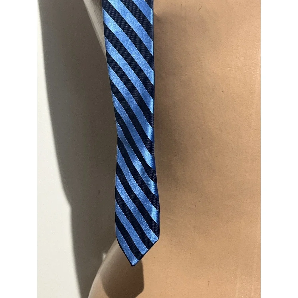 Nautica silk necktie
